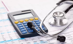 aureum-contabilidade-revisa-tributaria-para-clinicas-medica